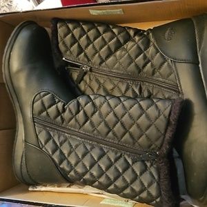 Womans boots